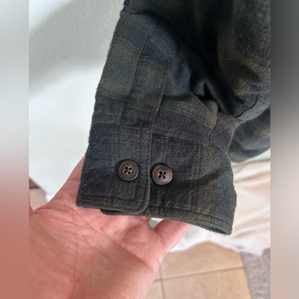 Coleman Green Plaid Button-Up Shirt - Picture 7 of 8